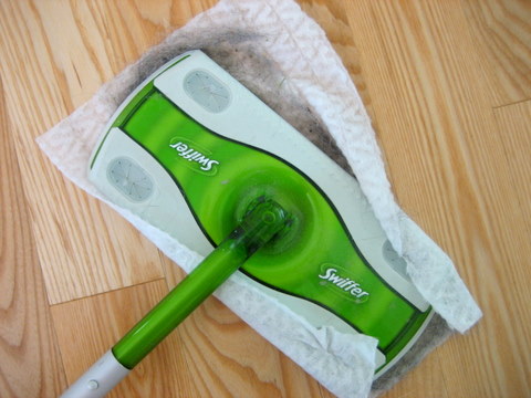 4 Swiffer Cleaning Hacks For Cheaper Dust Free Living Squawkfox